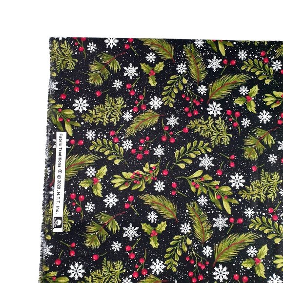 Fabric Traditions 2020 Fat Quarter Christmas Fabric 100% Cotton 18" x 21" Cut - Picture 2 of 4